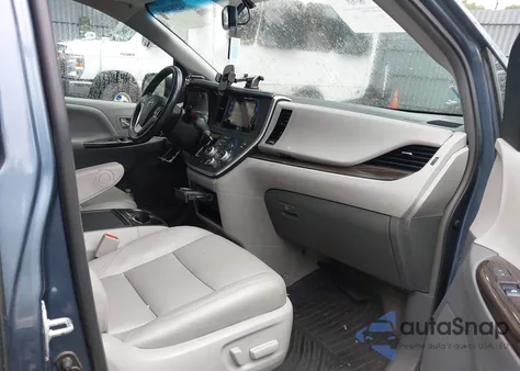 2017 Toyota Sienna Xle 8 Passenger from USA, damaged, VIN 5TDYZ3DC9HS797338